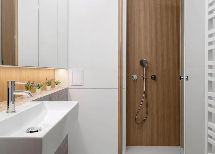 Close-urban Chic - Center - Huge And Comfortable -narutowicza Апартаменты Лодзь