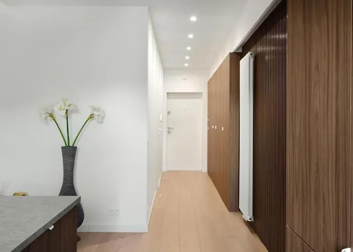 Close-urban Chic - Center - Huge And Comfortable -narutowicza * Лодзь