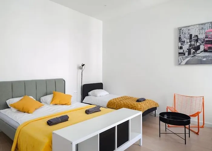 Close-urban Chic - Center - Huge And Comfortable -narutowicza Lägenhet *